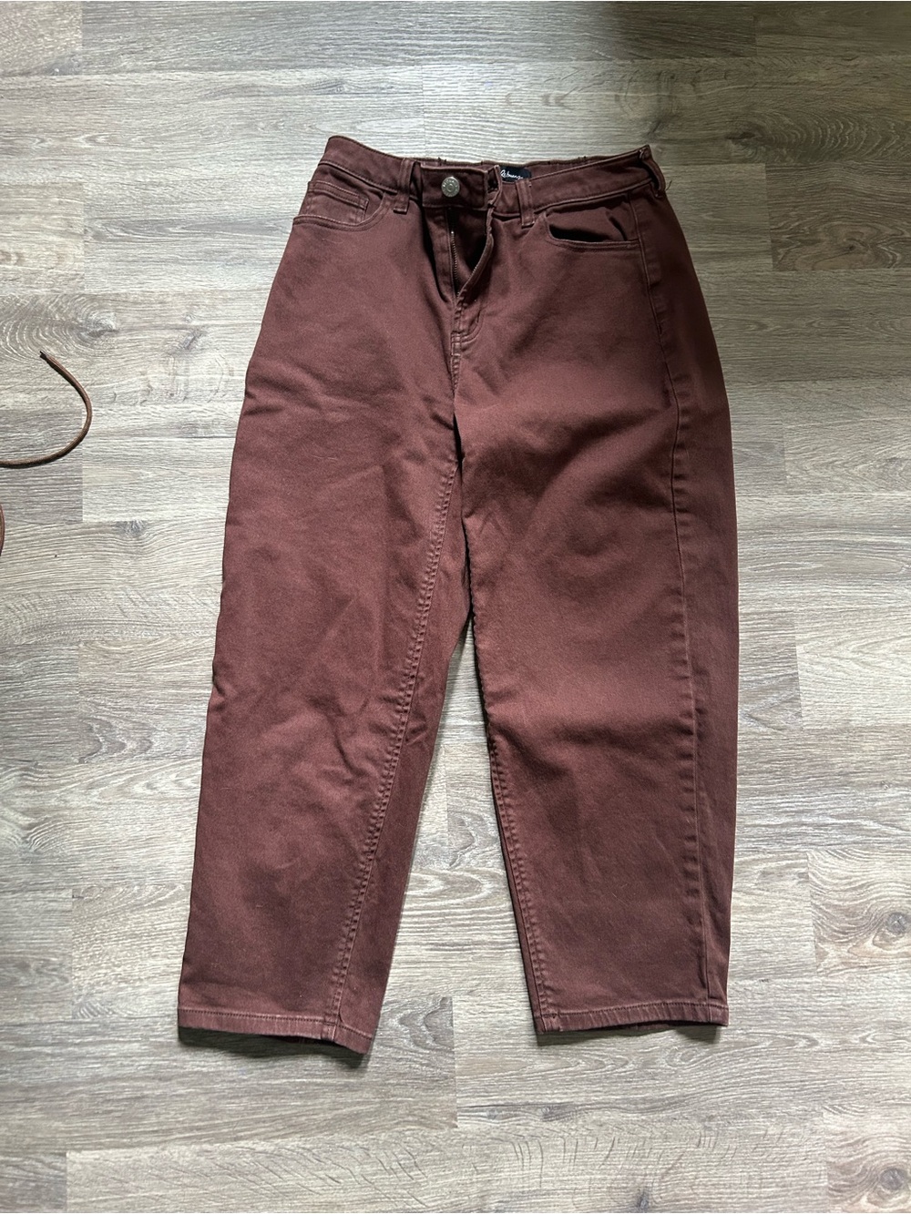 High-Rise Barrel Women’s Jeans in Brown